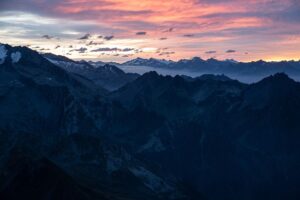 1. 九州の春に登山する初心者向けコースってどんなの？