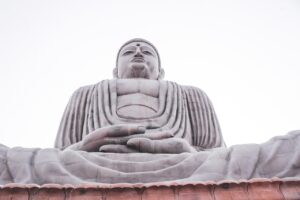 千仏鍾乳洞で楽しむ夏の観光スポットは？