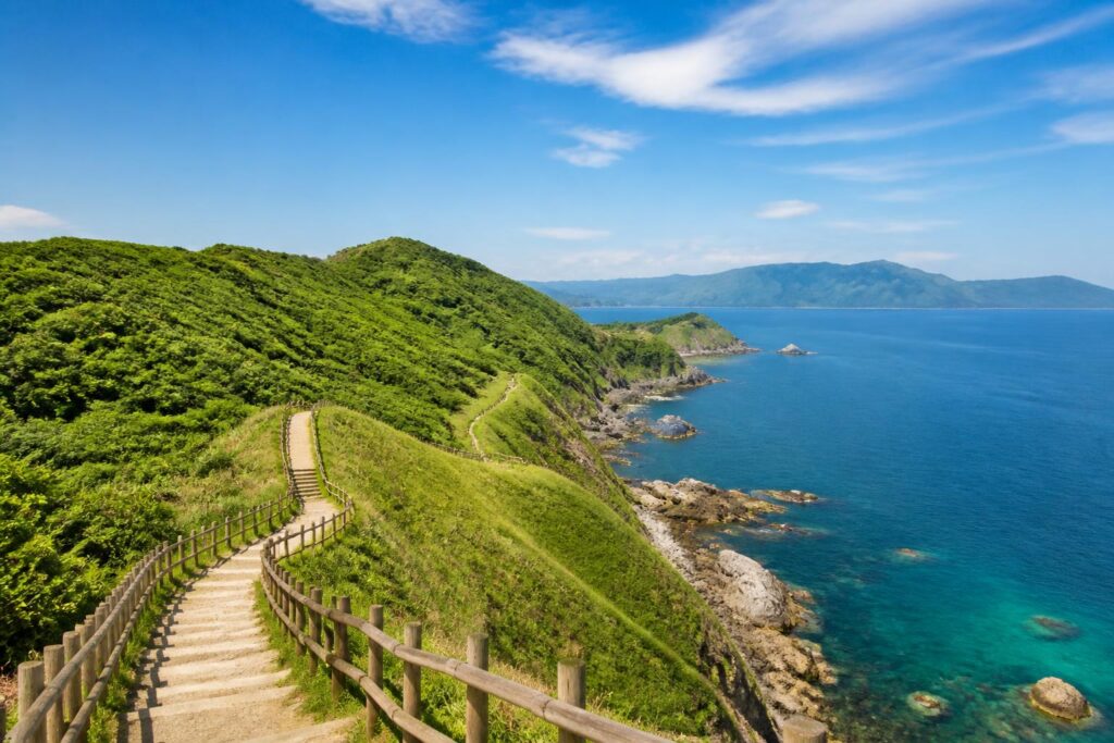 鹿児島の指宿で夏に楽しむ観光スポットはどこ？